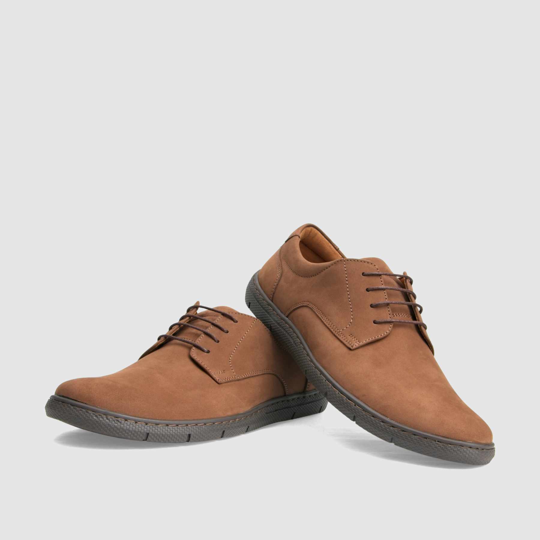Półbut casual TAPI D-7264 brązowa nubukowa skóra