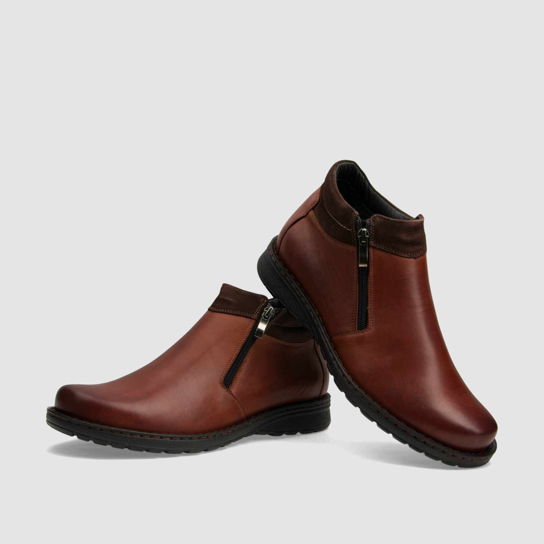 Trzewik casual TAPI A-2470 brązowa licowa skóra