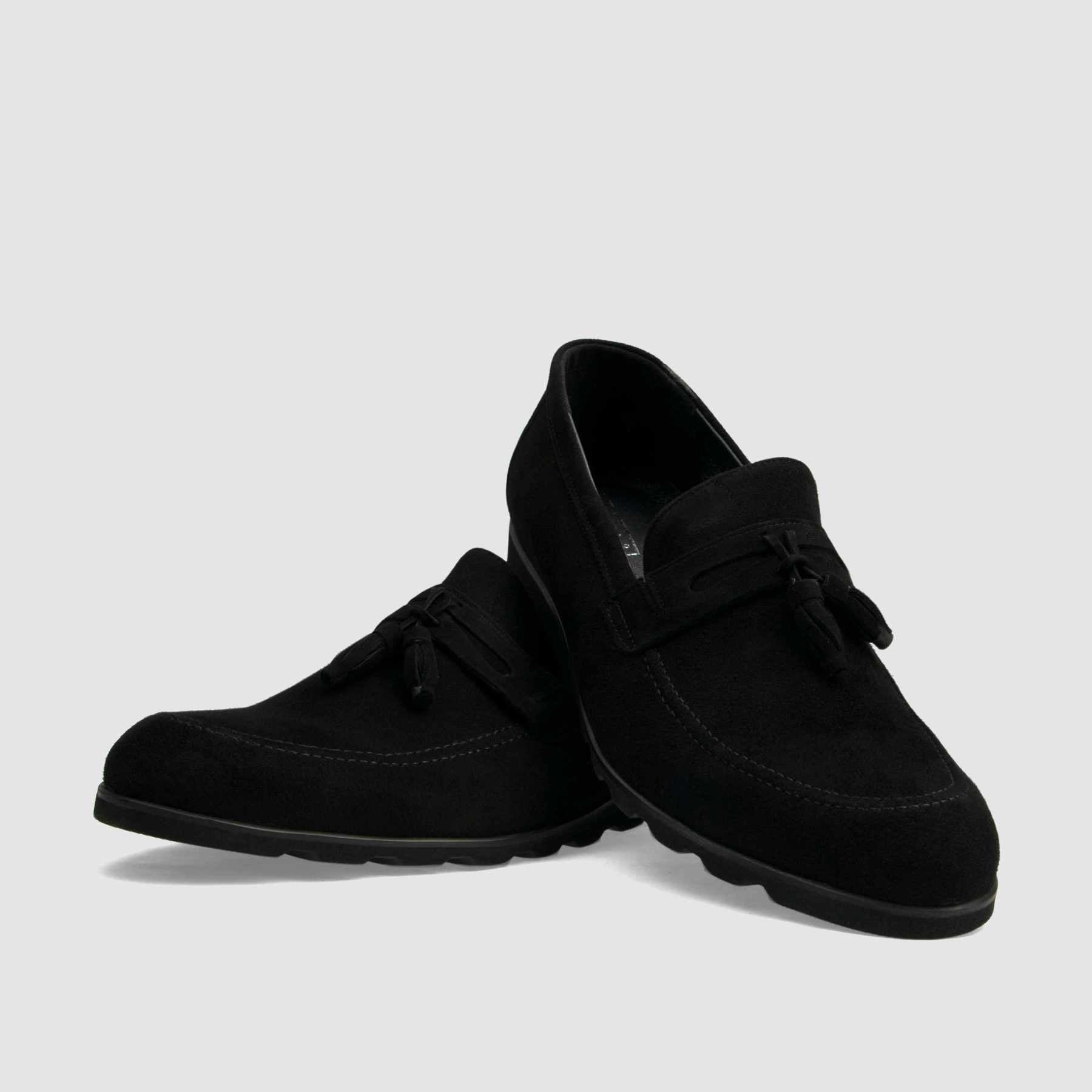 Loafers TAPI AA-6361 czarny welur z lekką podeszwą w klin