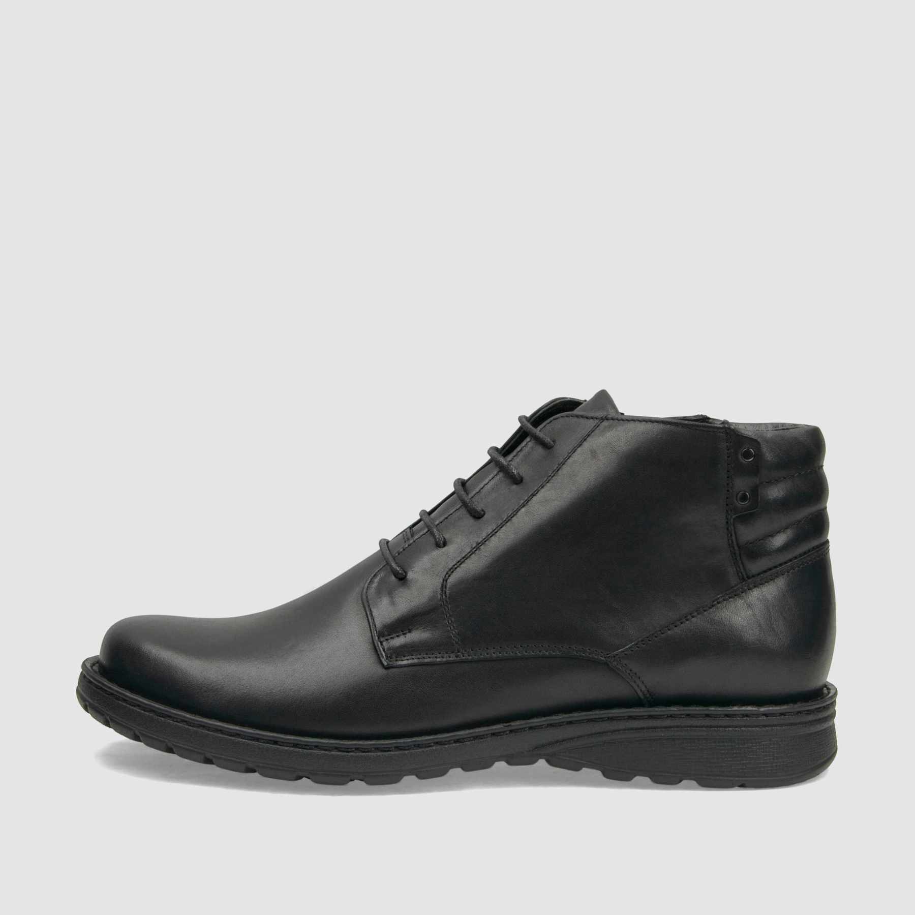 Trzewik casual TAPI D-2466 skóra czarna licowa