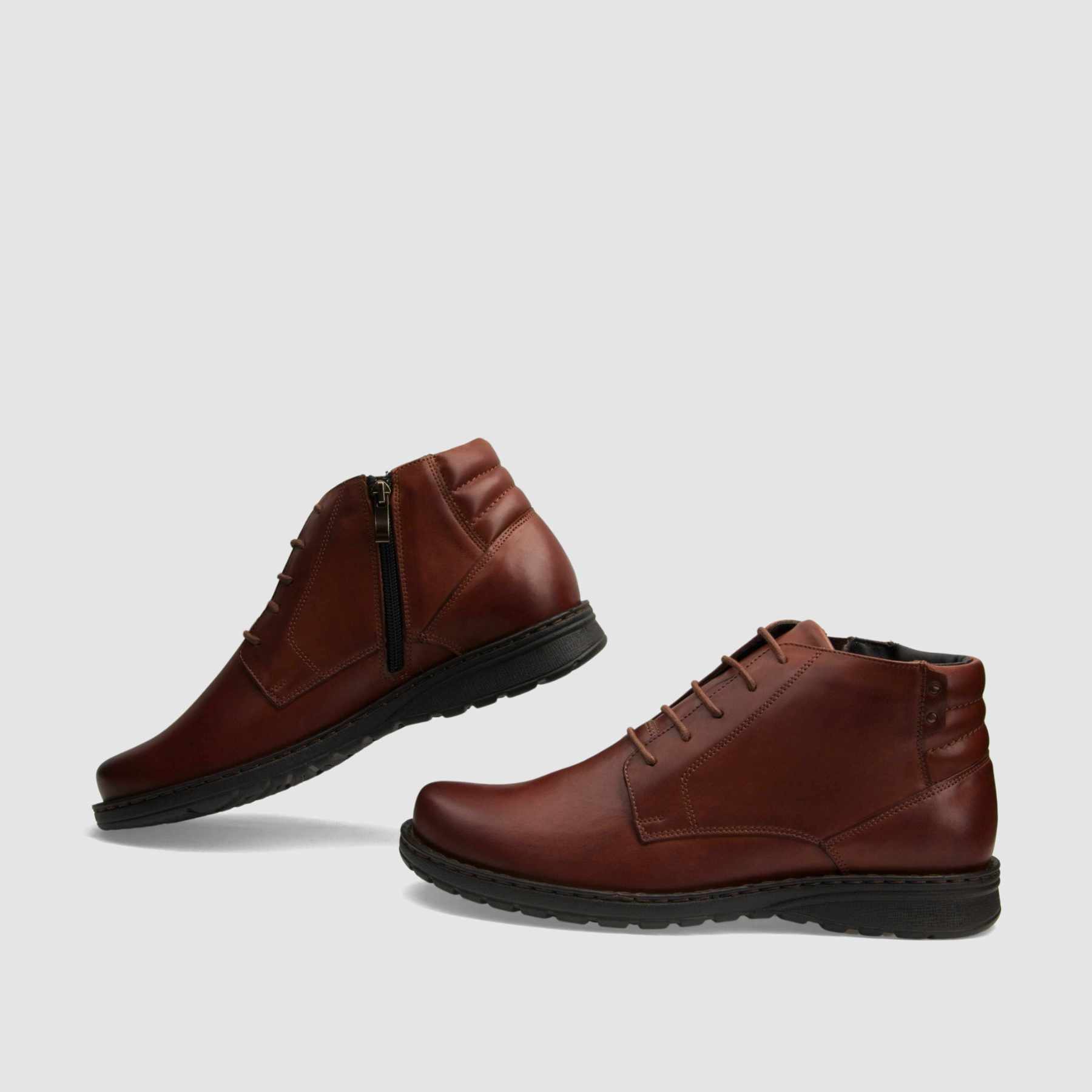Trzewik casual TAPI E-2466 brązowa licowa skóra