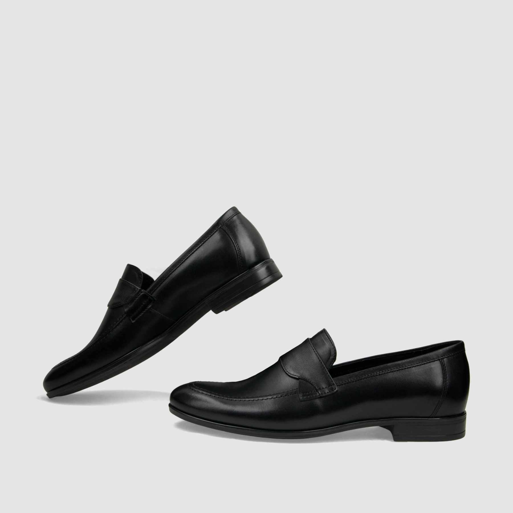Loafers TAPI H-7101 czarna licowa skóra