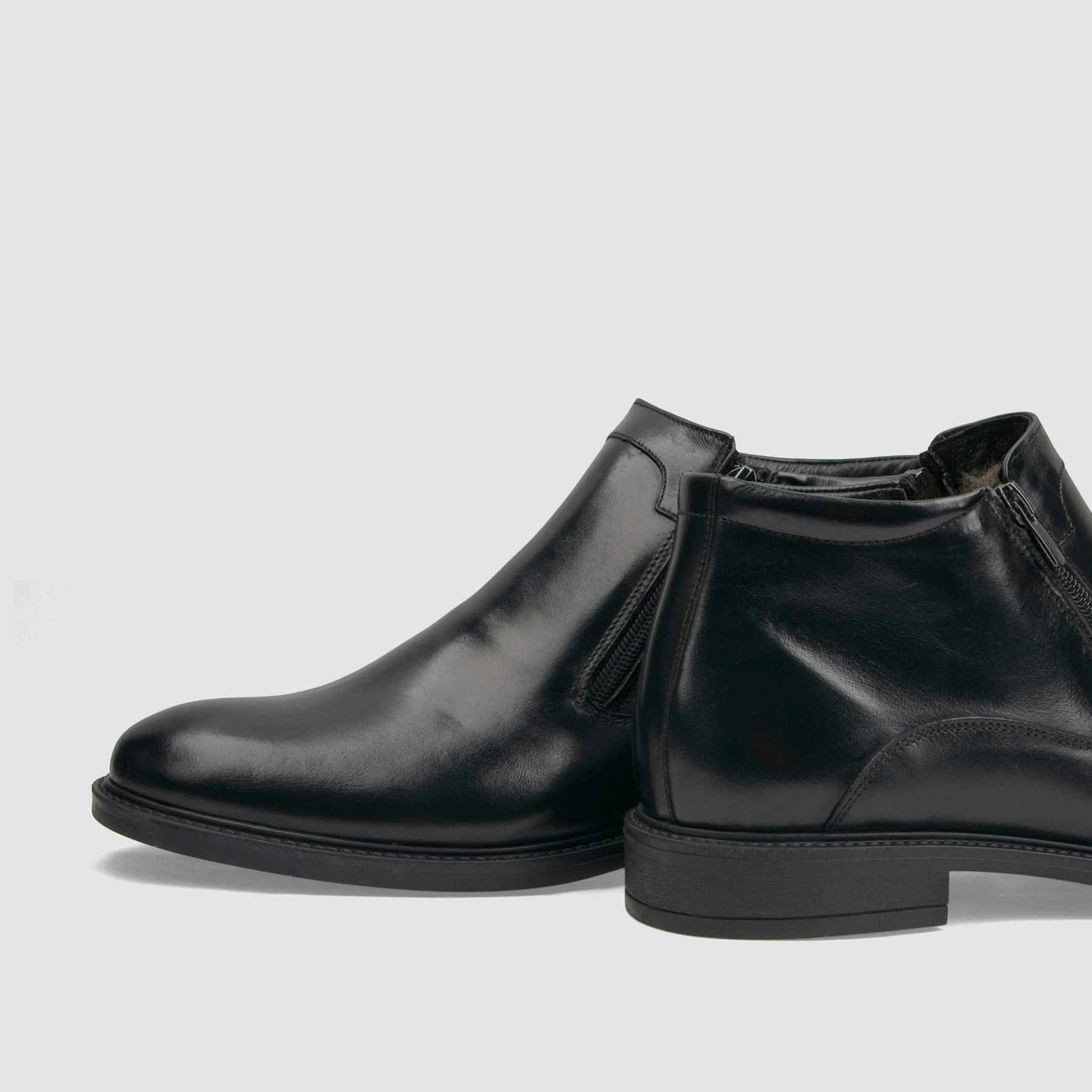 TAPI U-2384 black formal shoe insulated with sheepskin