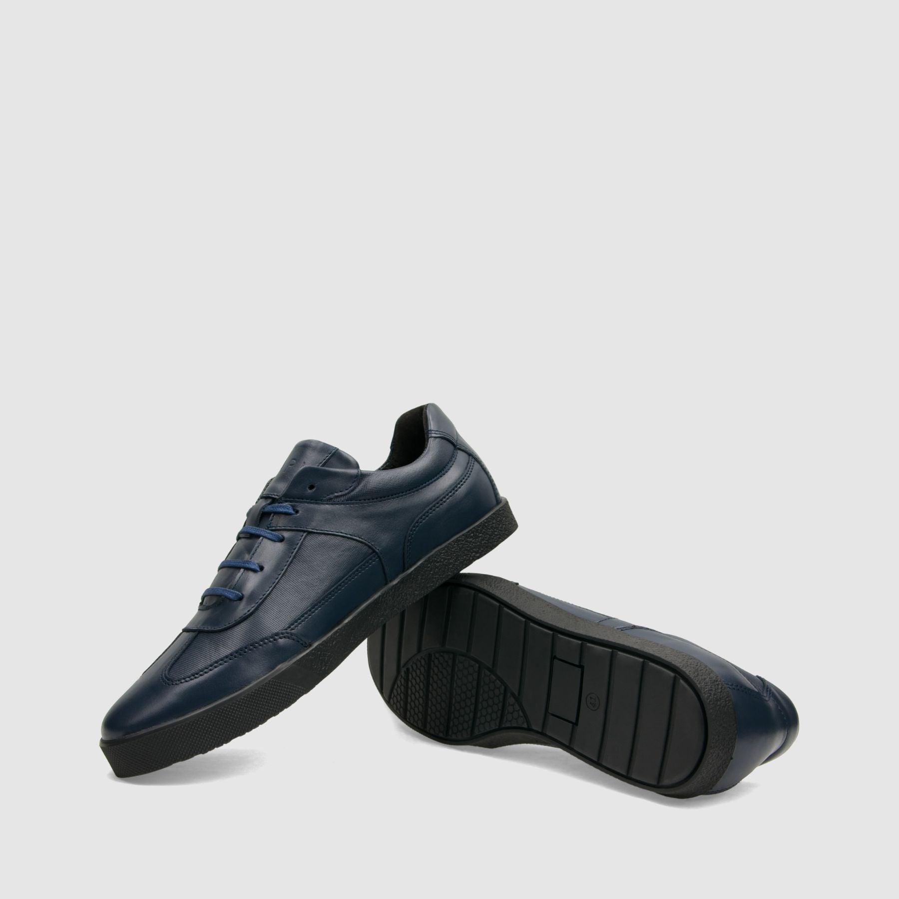 Trampki TAPI A - 7693 granatowa licowa skóra - TAPI nero - Trampki - Granatowy - 7