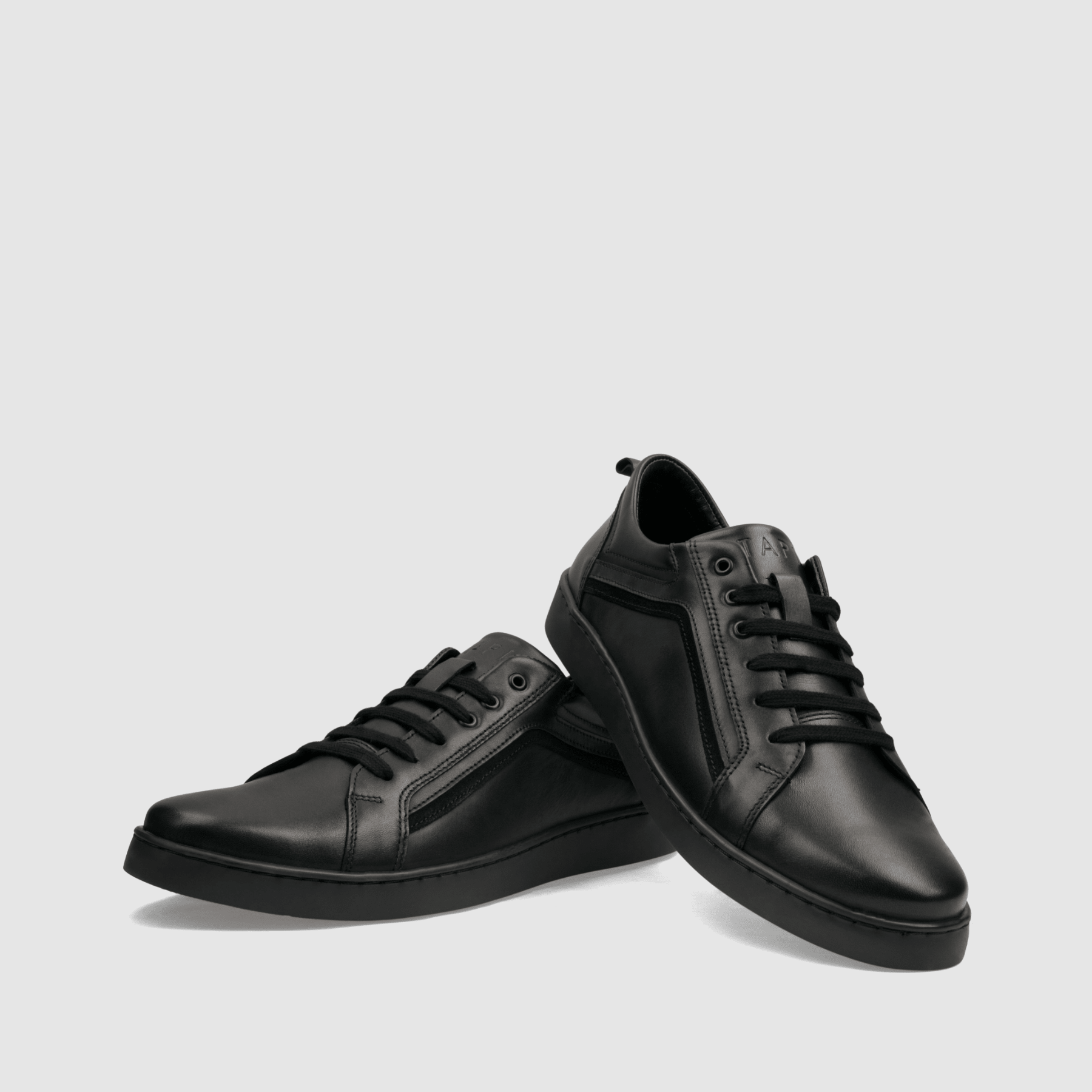 Trampki TAPI B - 7709 czarna licowa skóra - TAPI nero - Czarny - 3