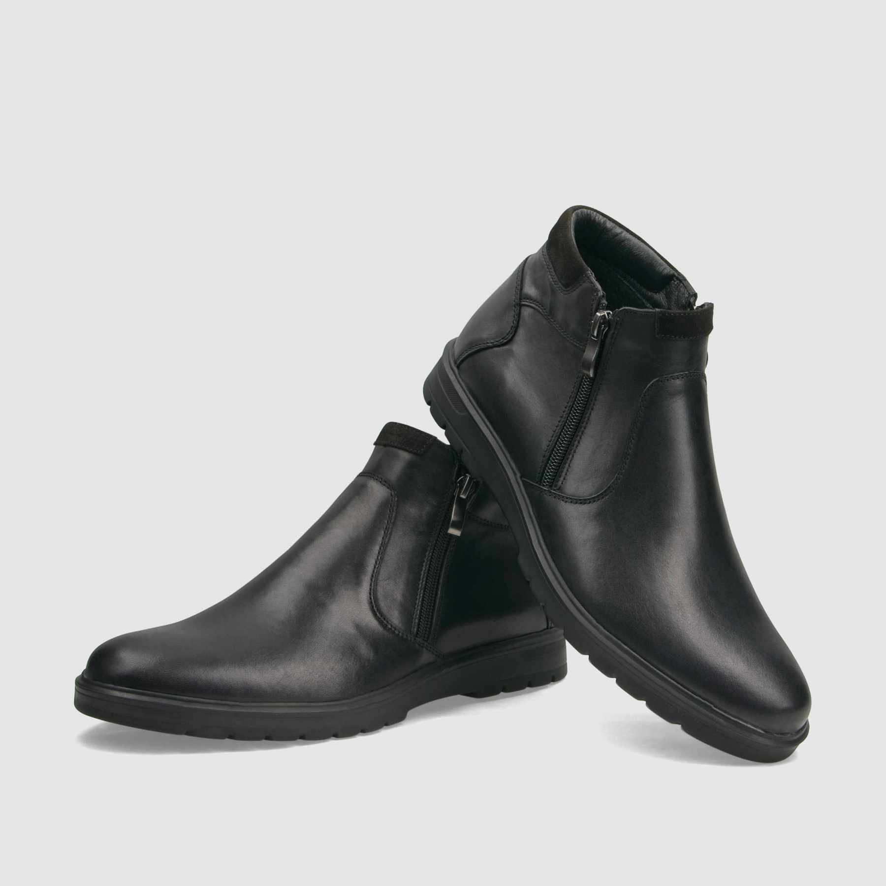 Trzewik casual TAPI G-2504 czarna licowa skora