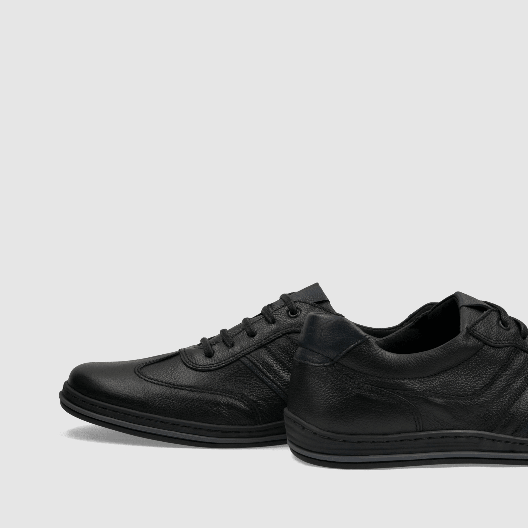 Półbut Casual TAPI S - 7637 czarna licowa skóra - TAPI nero - Czarny - 5