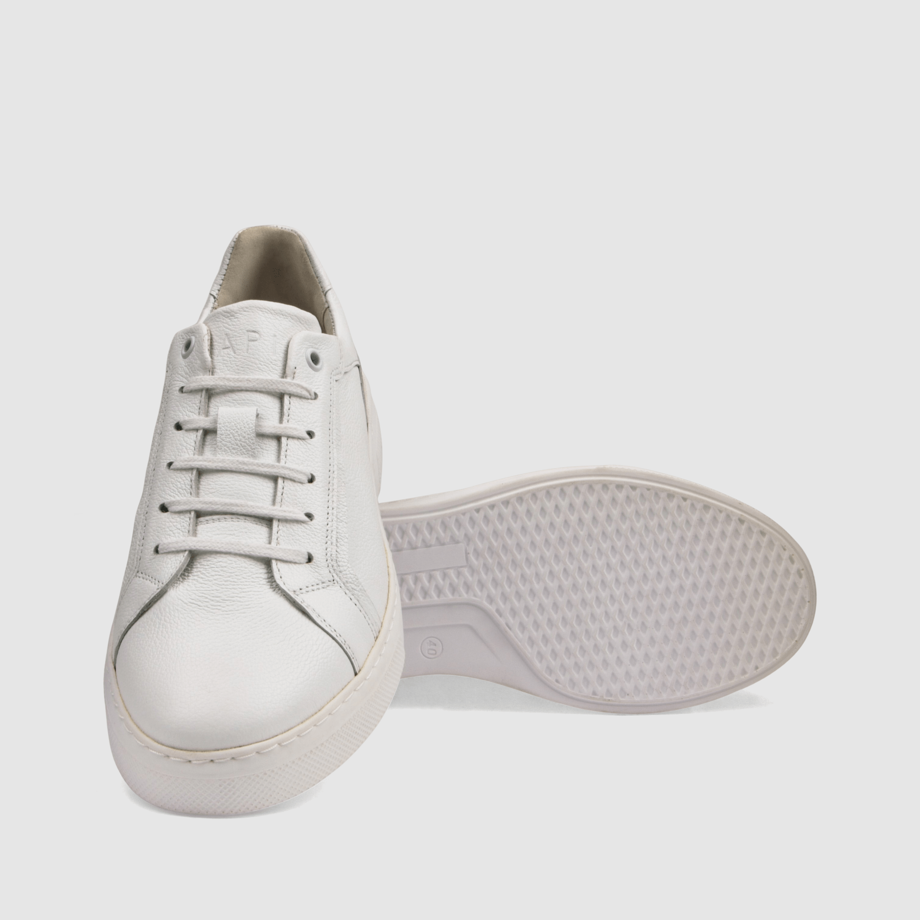 Trampki TAPI A - 7460 Biała licowa skóra - TAPI nero - Sneakersy i sportowe - Białe - 4