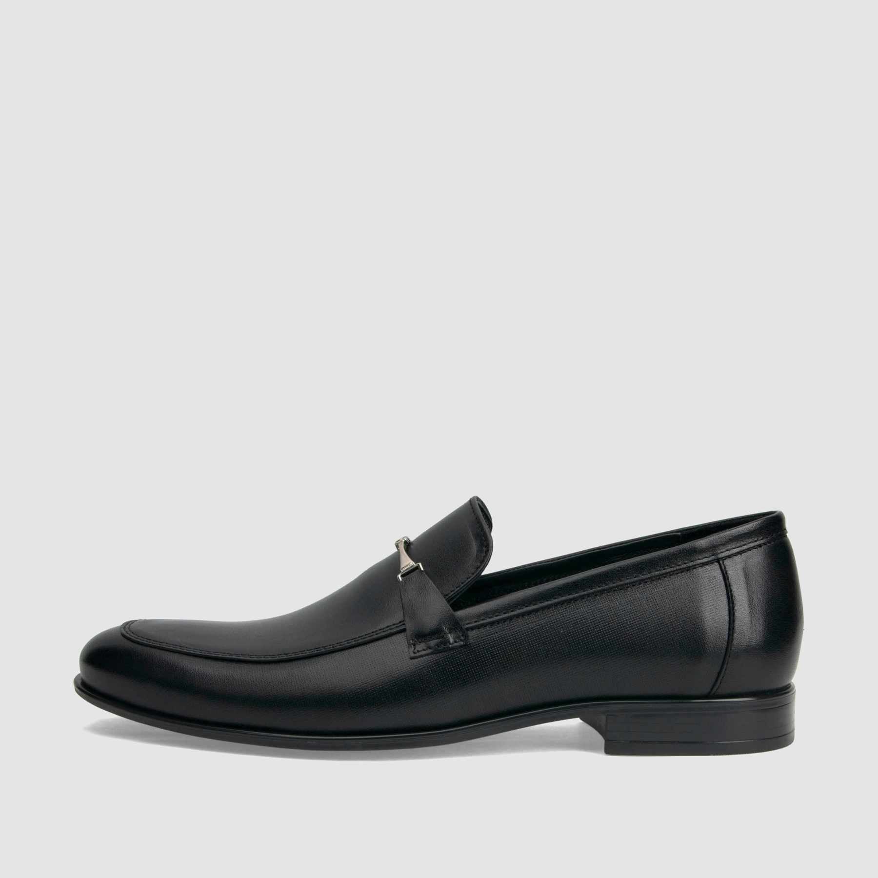 Loafers TAPI A-7358 black grain leather